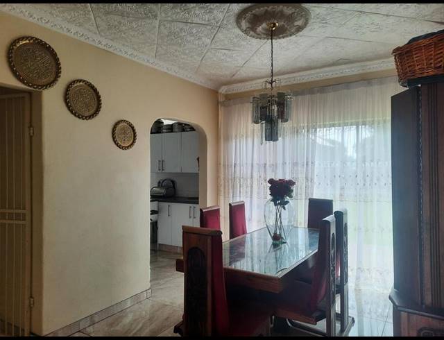 3 BEDROOM HOUSE FOR SALE IN ARCON PARK